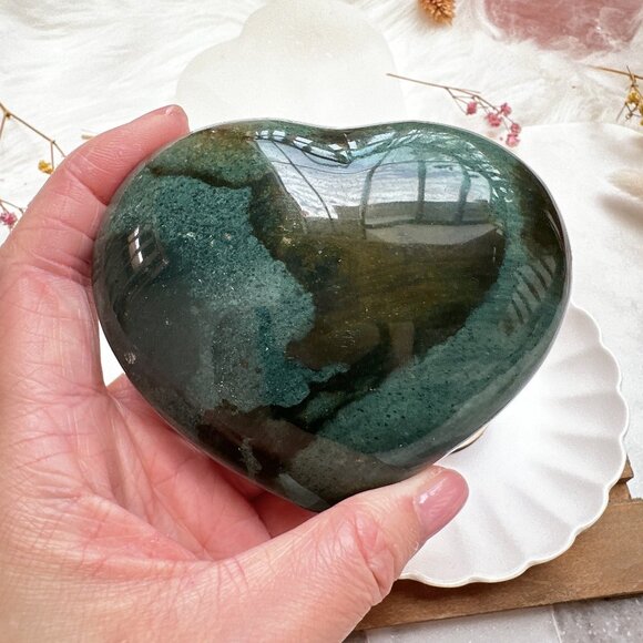 Beautiful Ocean Jasper Heart Carving - Picture 2 of 7